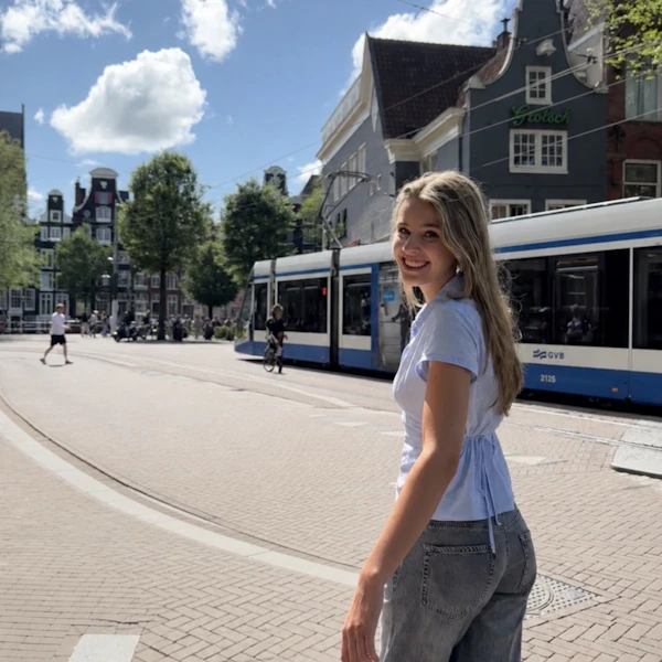 Isa Rosanne – Au pair profile photo